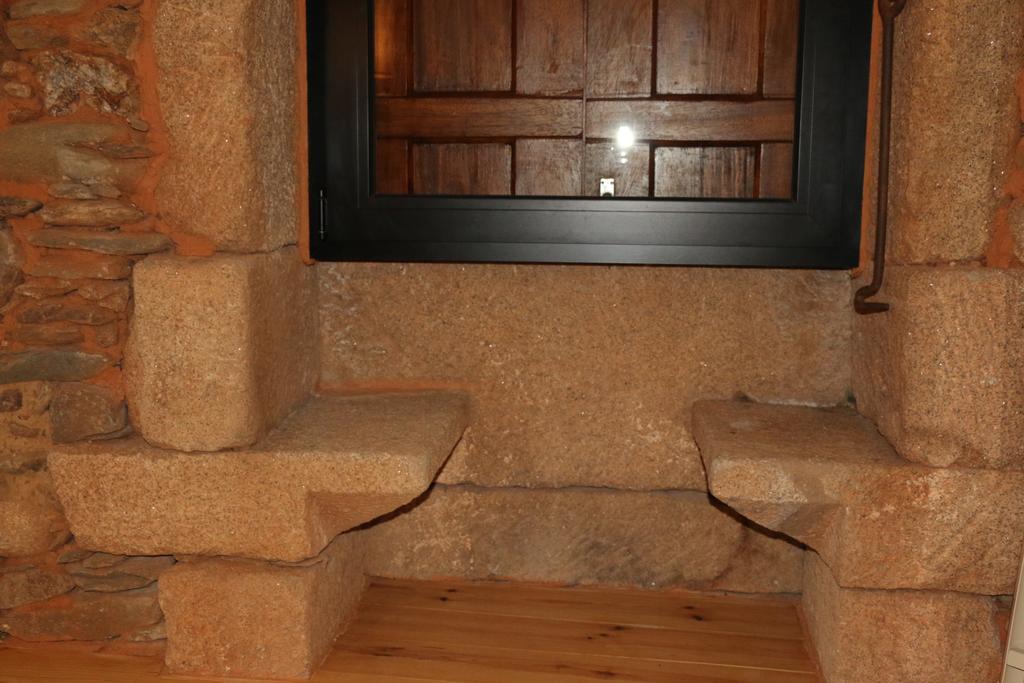 Casa De Baixo - Nature Hotel Alvoco das Várzeas Dış mekan fotoğraf