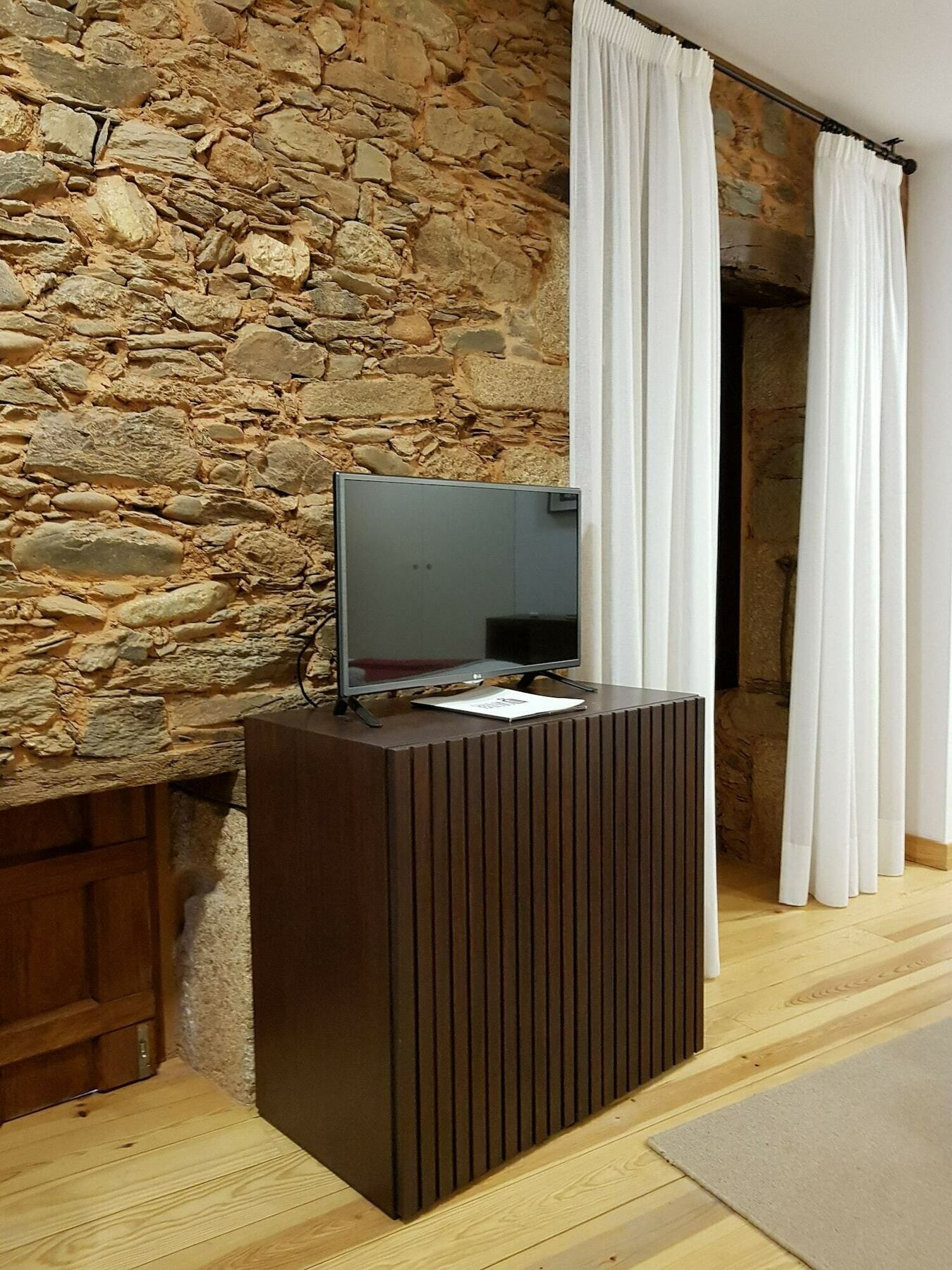 Casa De Baixo - Nature Hotel Alvoco das Várzeas Dış mekan fotoğraf